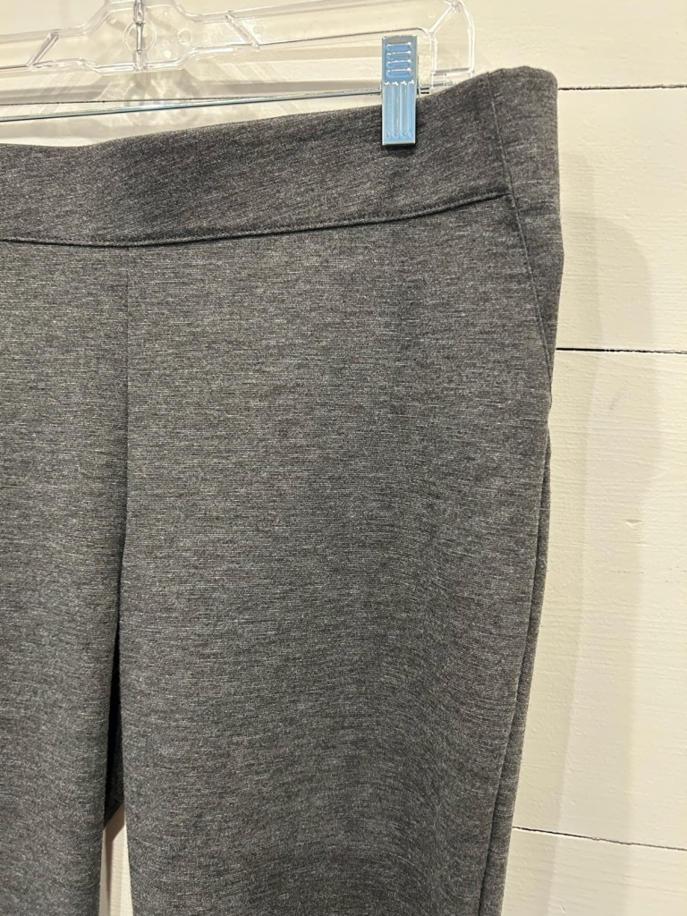 Vera Wang Simply Vera, Bootcut Gray Stretch Pull on Business Casual Pants. - Picture 3 of 7